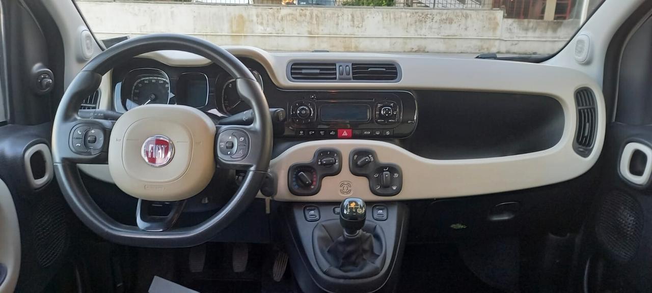 Fiat Panda cc. 1.300 MJT Turbodiesel 4X4 Trazione Integrale 5 Porte 5 Posti Euro 6B Utilizzabile anche per i Neopatentati.