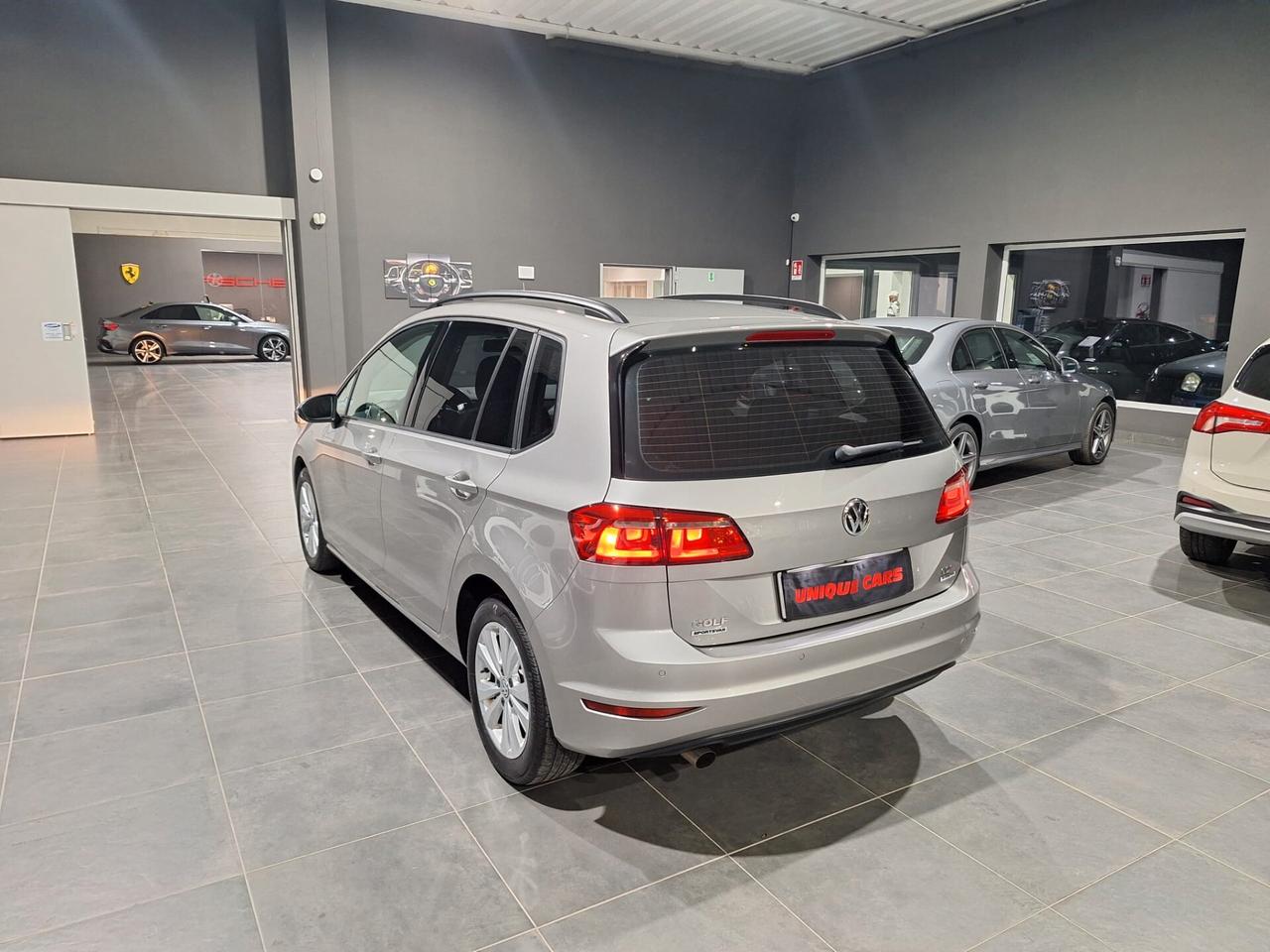Volkswagen Golf Sportsvan 1.6 TDI 110CV DSG Highline BlueMotion Tech.