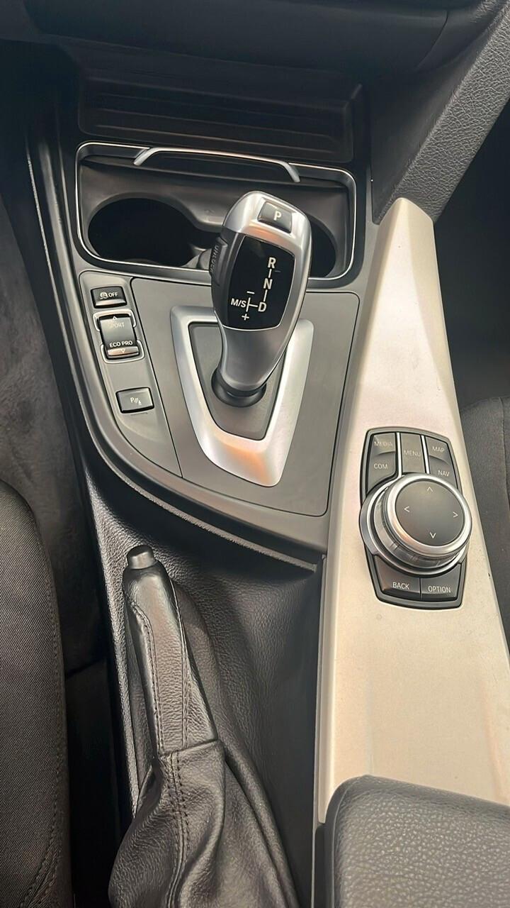 Bmw 318 d Touring Business Advantage aut.