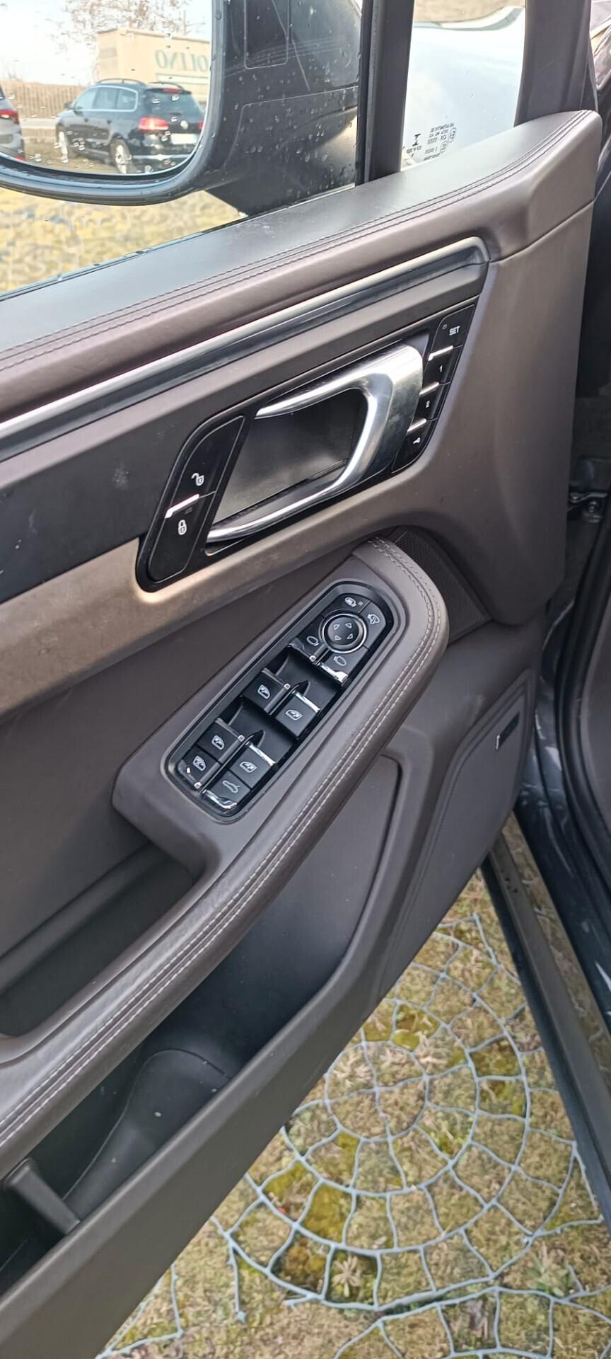 Porsche Macan 2019 2.0 245cv PDK