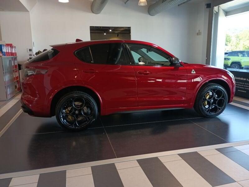 Alfa Romeo Stelvio 2.9 V6 520 CV Quadrifoglio AT8 Q4