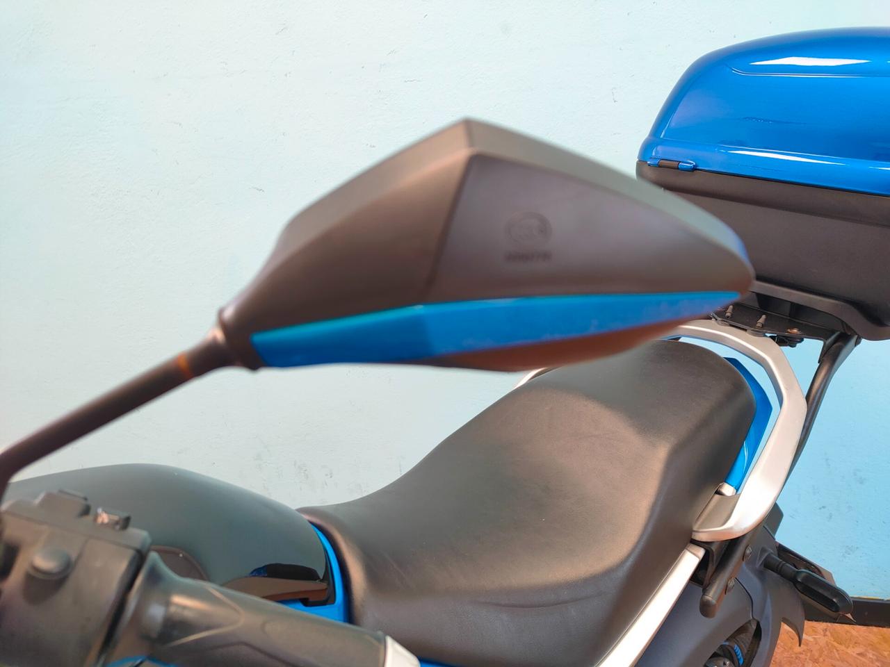 Sunra Miku Super iconico e performante