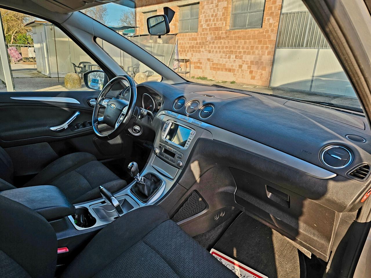 Ford S-Max 2.0 TDCi 140CV Titanium