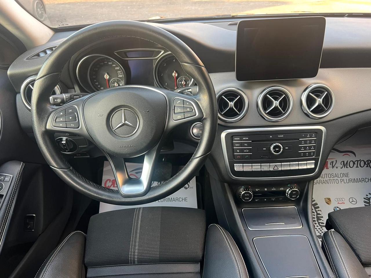 Mercedes-benz GLA 220D 4MATIC 177CV AUT