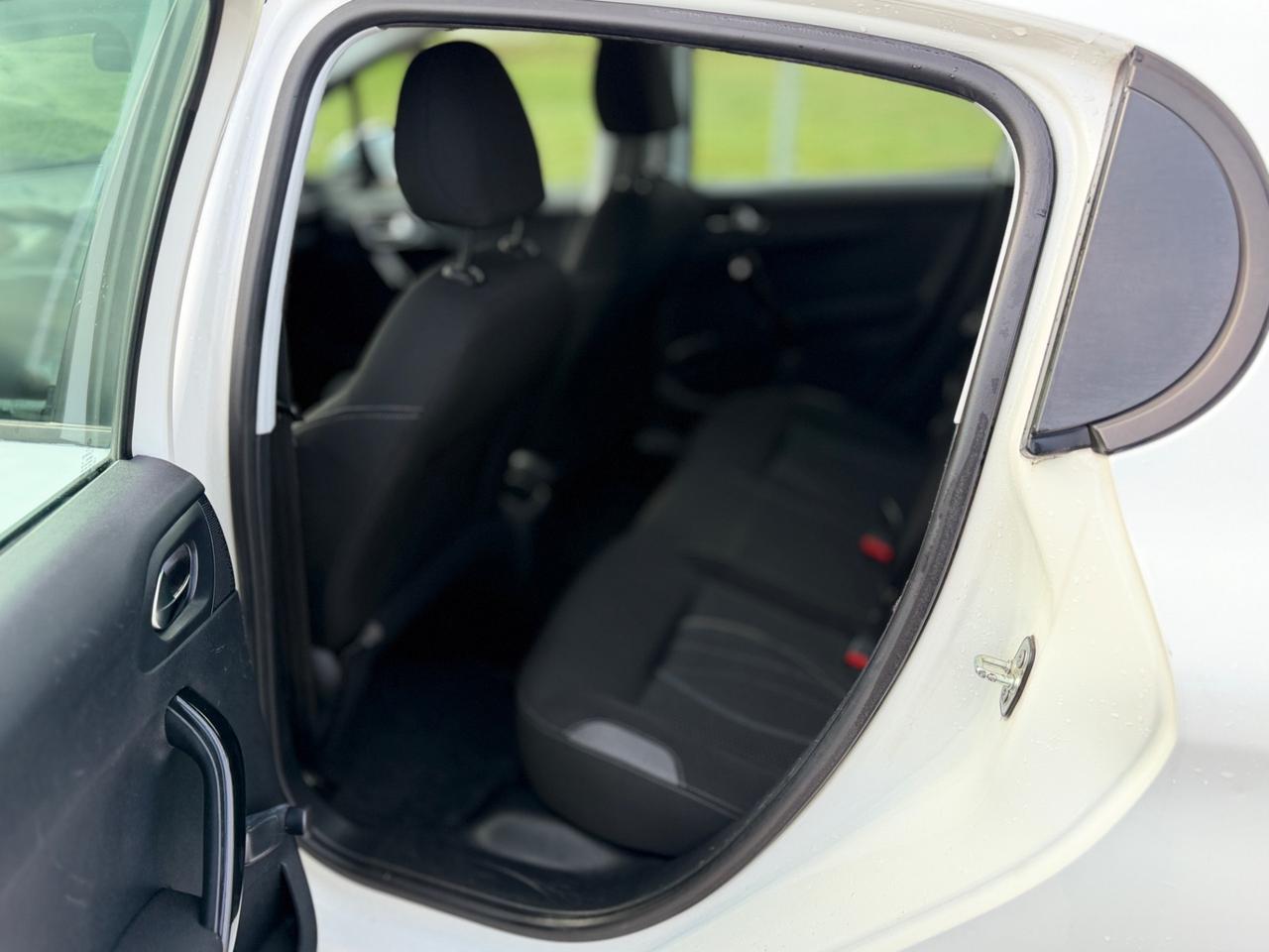 Peugeot 208 1.4 diesel 2015 ok Neo Patentati