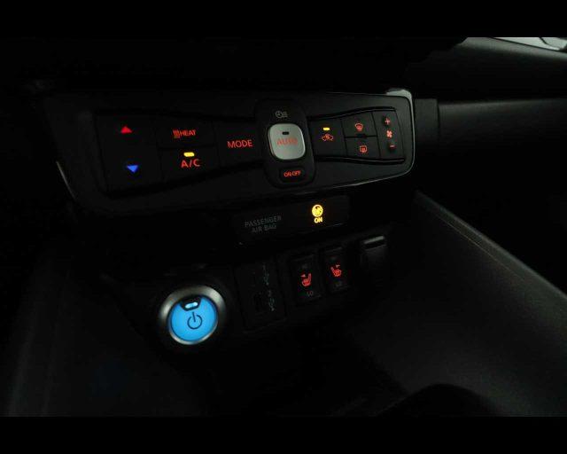 NISSAN Leaf Tekna 40 kWh