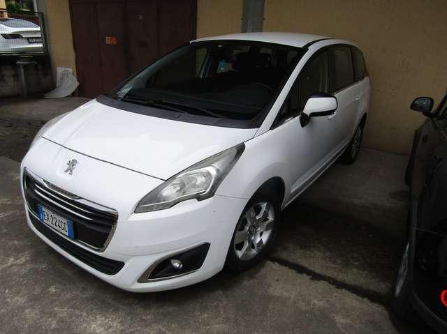 Peugeot 5008 1.6 hdi 8v Active 115cv
