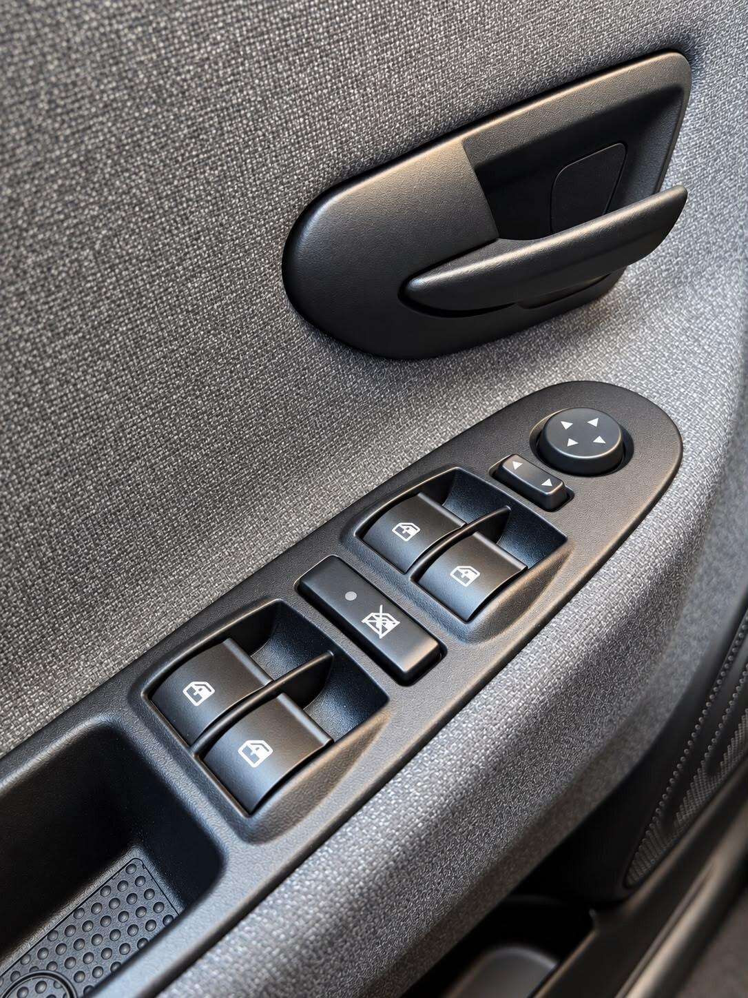 LANCIA YPSILON 1.0 HYBRID SILVER *PREZZO REALE*