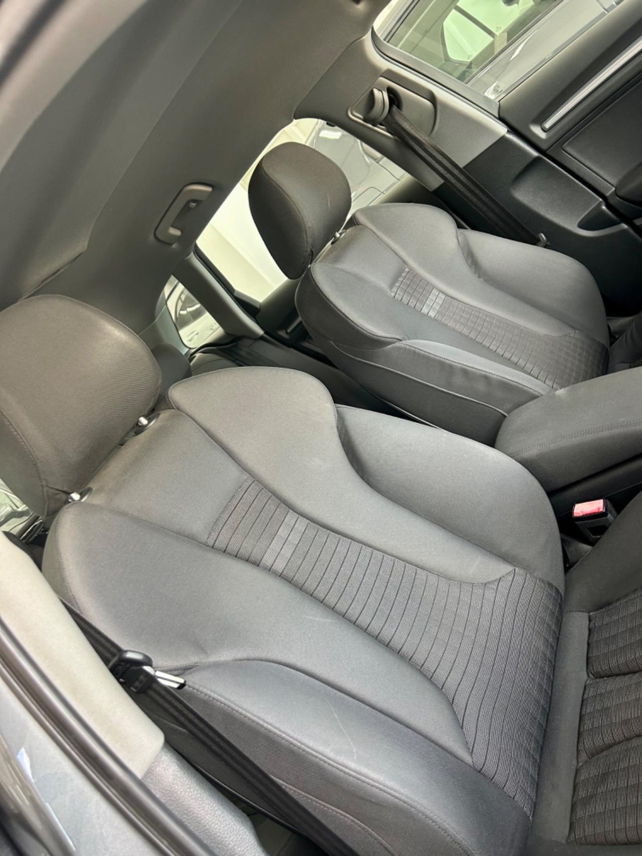 Audi A3 SPB 1.6 TDI Sport FINANZIABILE