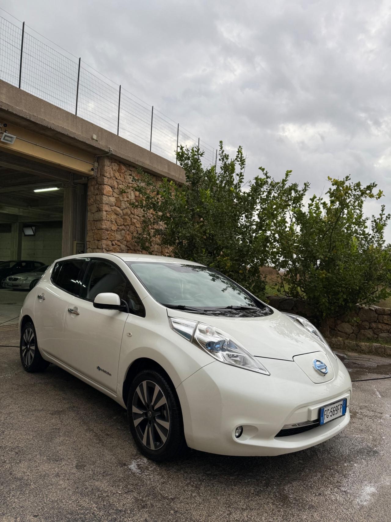 Nissan Leaf Tekna 30KWh