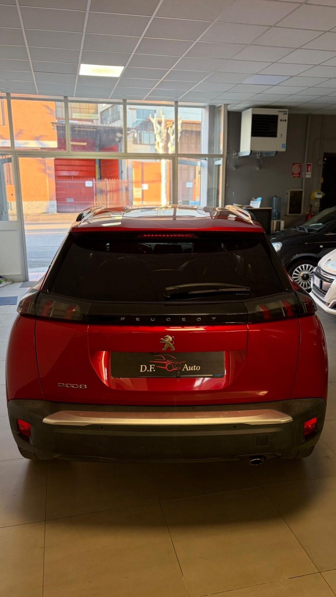 Peugeot 2008 BlueHDi 110 S&S Allure Pack