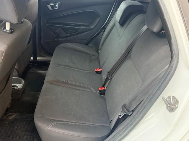 Ford Fiesta 1.4 Titanium GPL