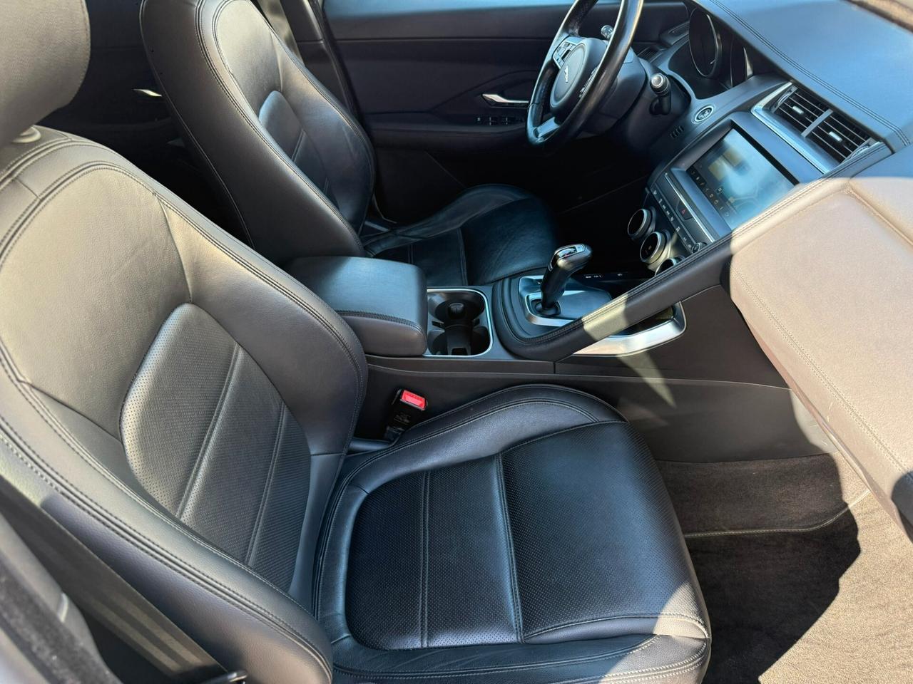 Jaguar E-Pace 2.0D 150 CV AWD aut. HSE