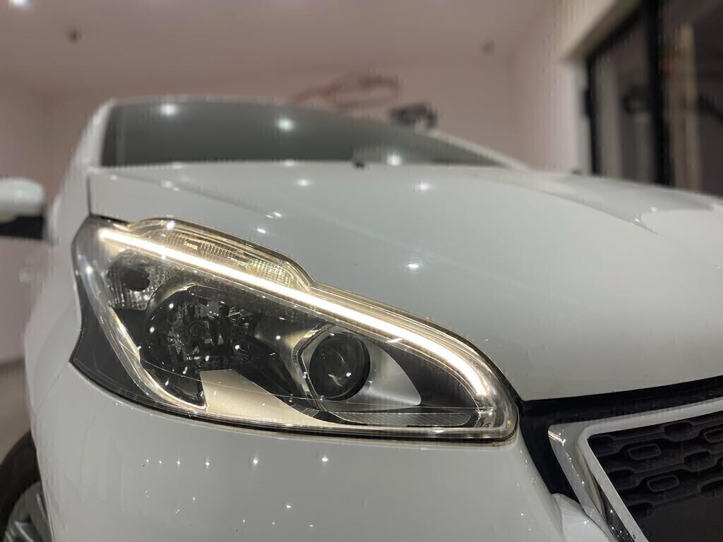 Peugeot 208 BlueHDi 75 5 porte Allure