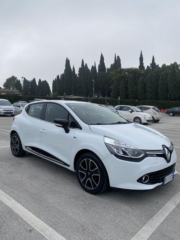 Renault Clio 1.2 75CV 5 porte Duel