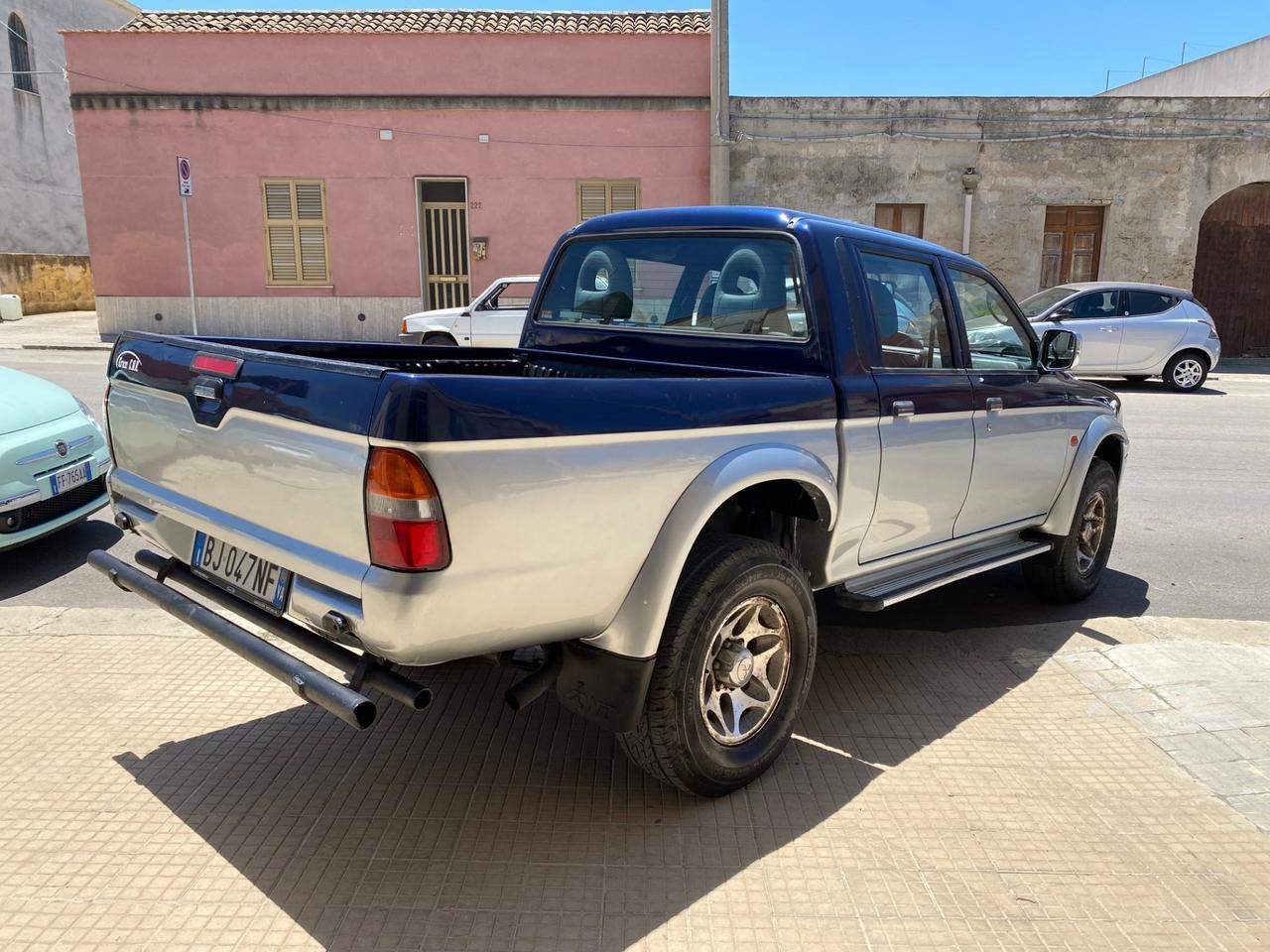 Mitsubishi L200 2.5 TDI 4WD Double Cab Pick-up GL