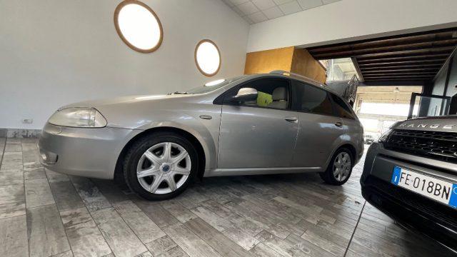 FIAT Croma 1.9 Multijet 16V Emotion