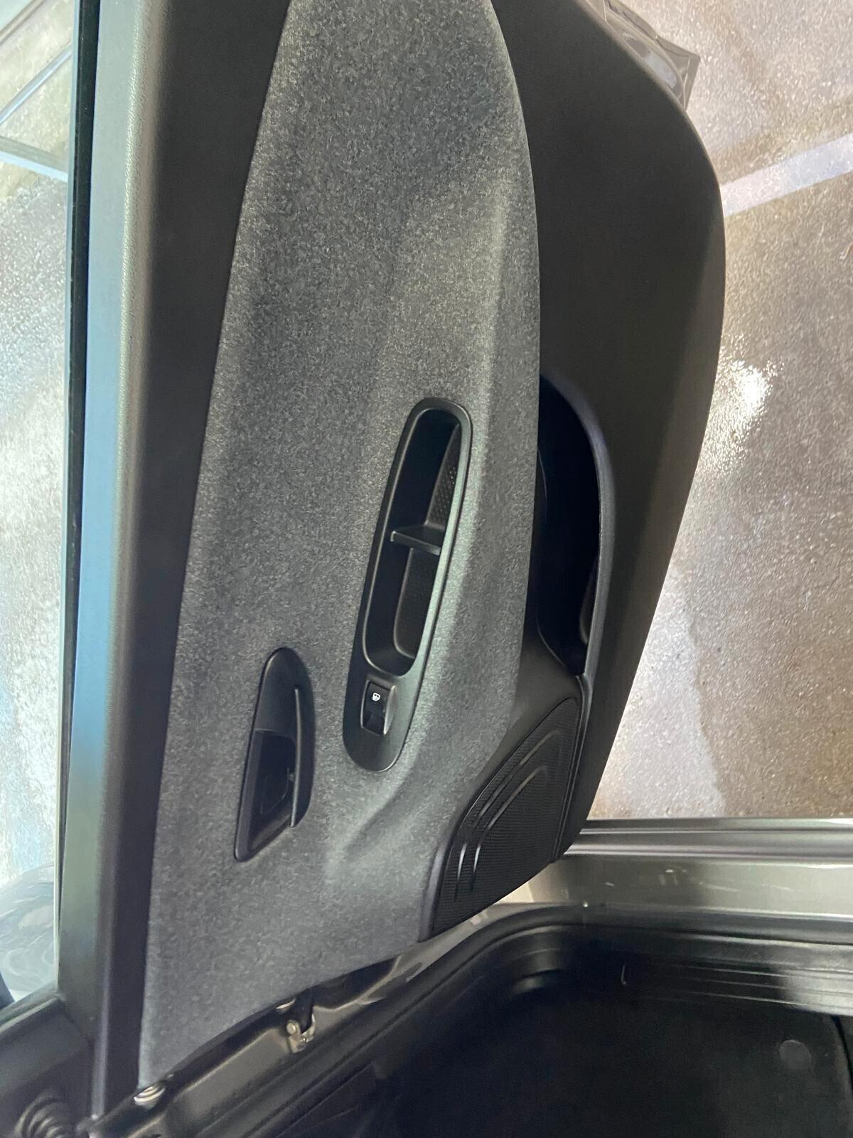 Lancia Ypsilon 1.0 FireFly 5 porte S&S Hybrid Gold