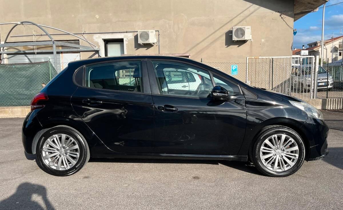 Peugeot 208 1.6 bluehdi Allure 75cv 5p