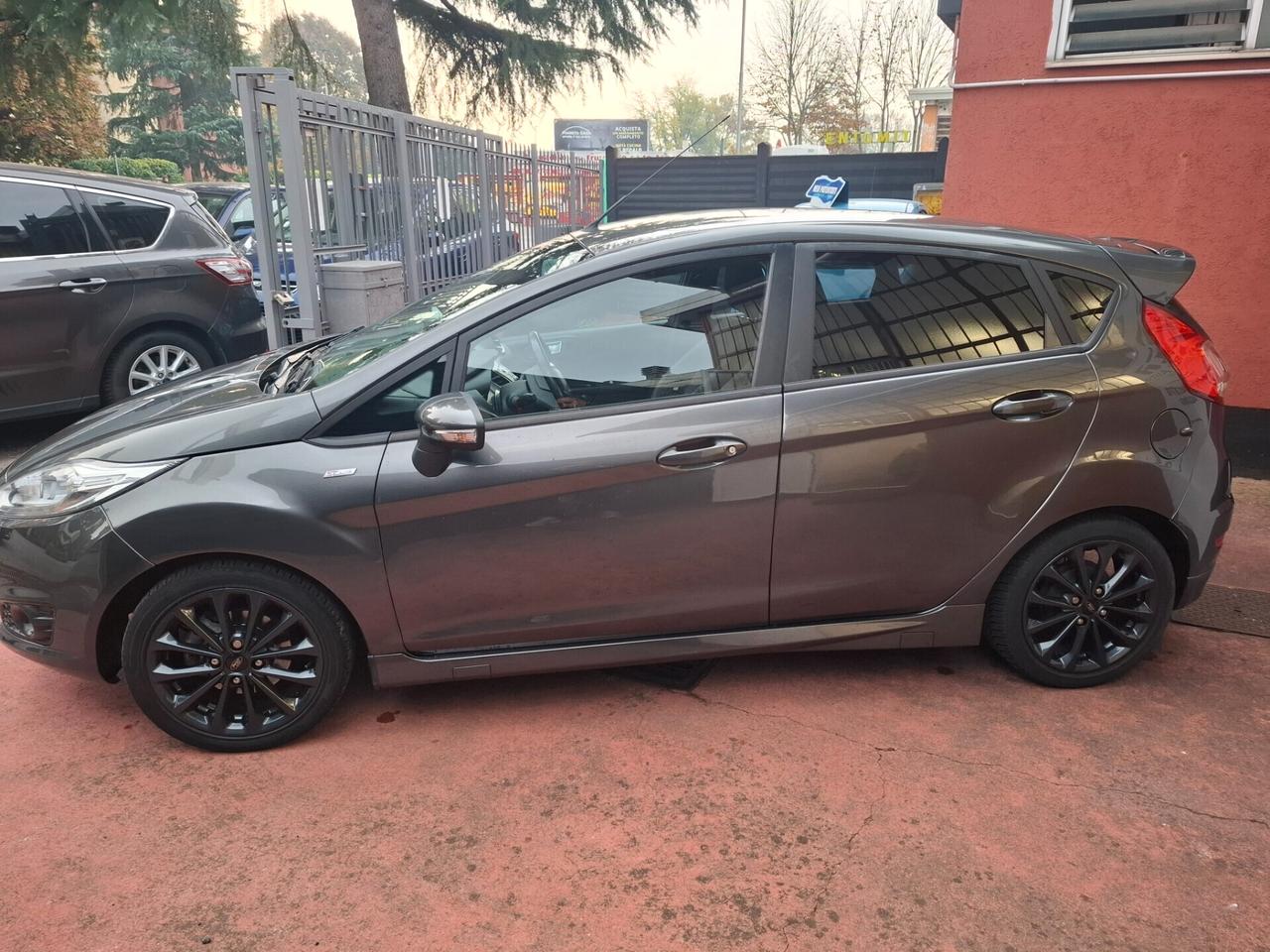 Ford Fiesta st line 5 porte