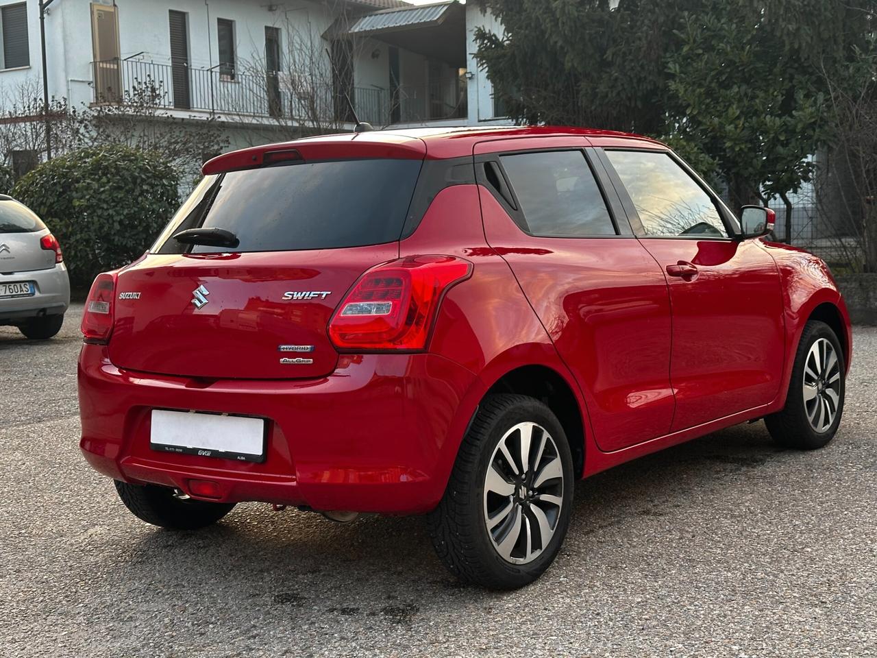 Suzuki Swift 1.2 Hybrid 4WD AllGrip Top "NEOPATENTATI"