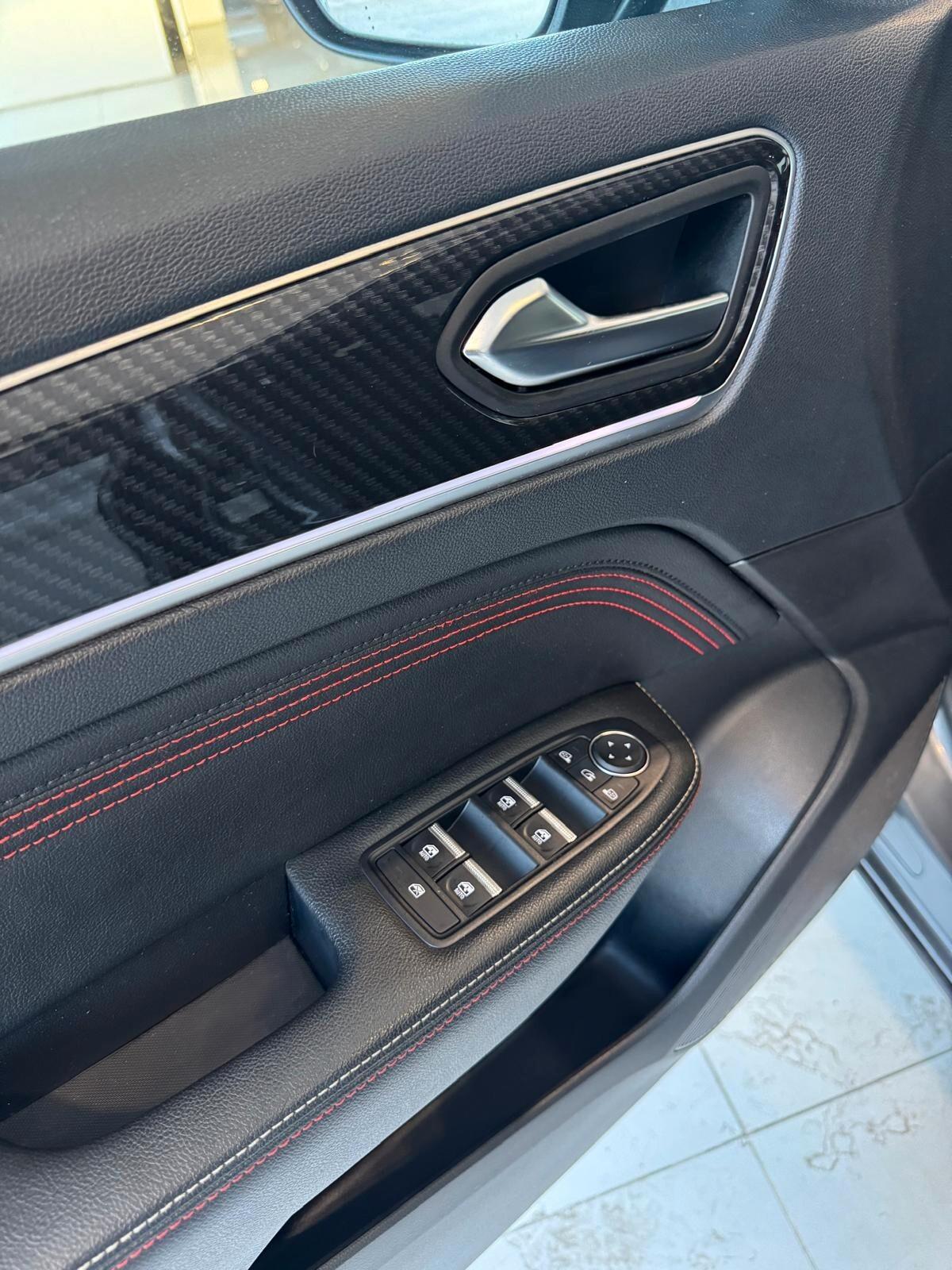 Renault Arkana Hybrid E-Tech 145 CV R.S. Line
