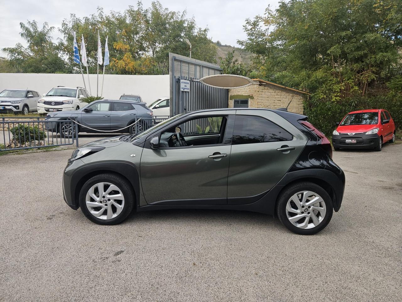 Toyota Aygo X 1.0 VVT-i 72 CV 5 porte Trend