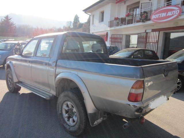 Mitsubishi L200 2.5 TDI 4WD Double Cab Pick-up GLS