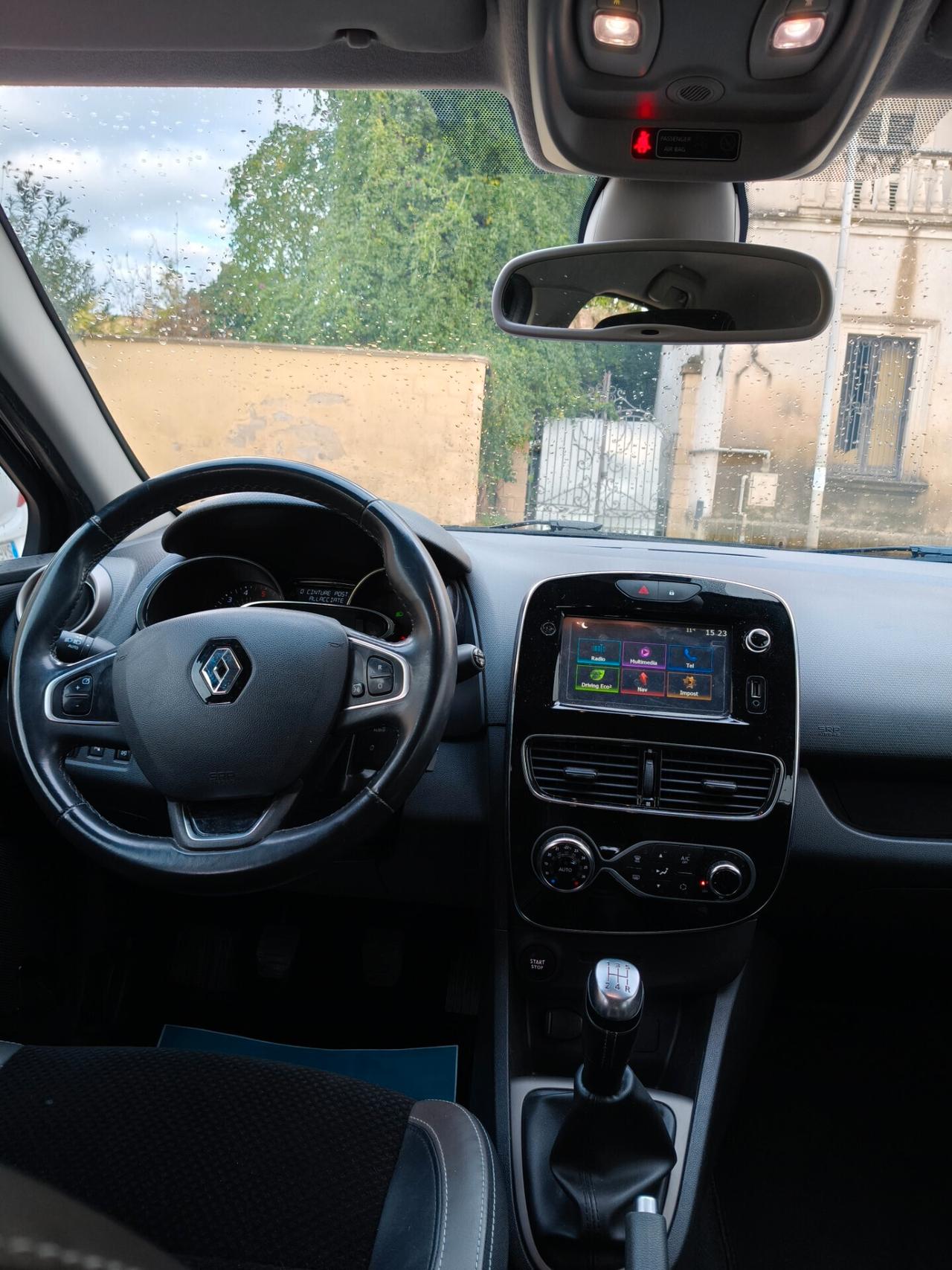 Renault Clio dCi 8V 90CV EDC Start&Stop 5 porte Energy Intens