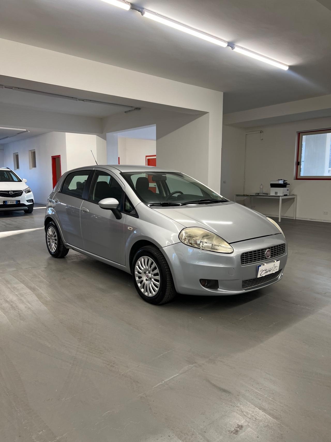 Fiat Grande Punto Grande Punto 1.3 MJT 75 CV 5 porte Active