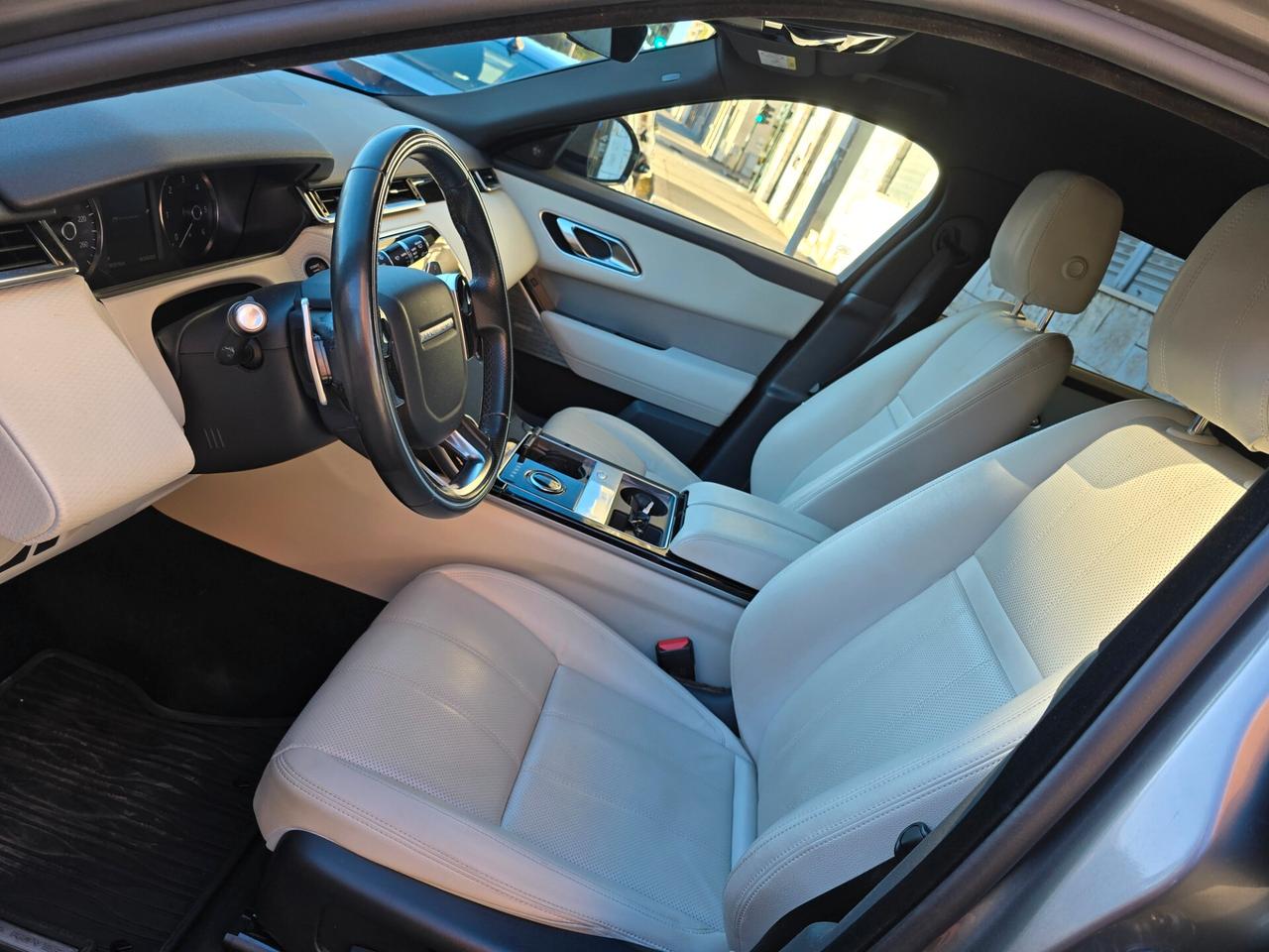 Land Rover Range Velar 3.0 V6 SD6 300 CV R-Dynamic SE