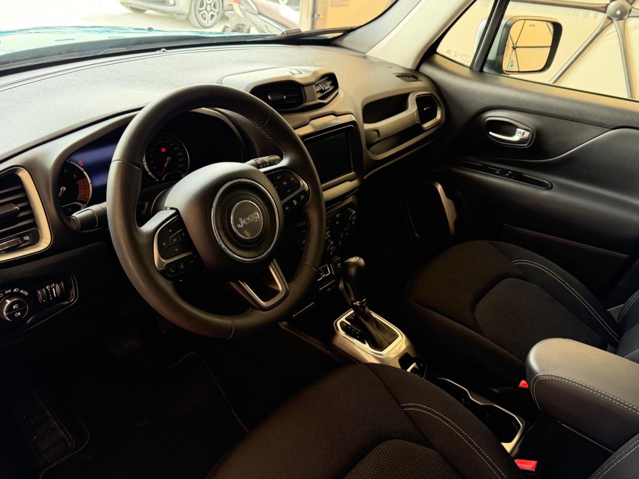 Jeep Renegade 1.3 T4 DDCT Limited