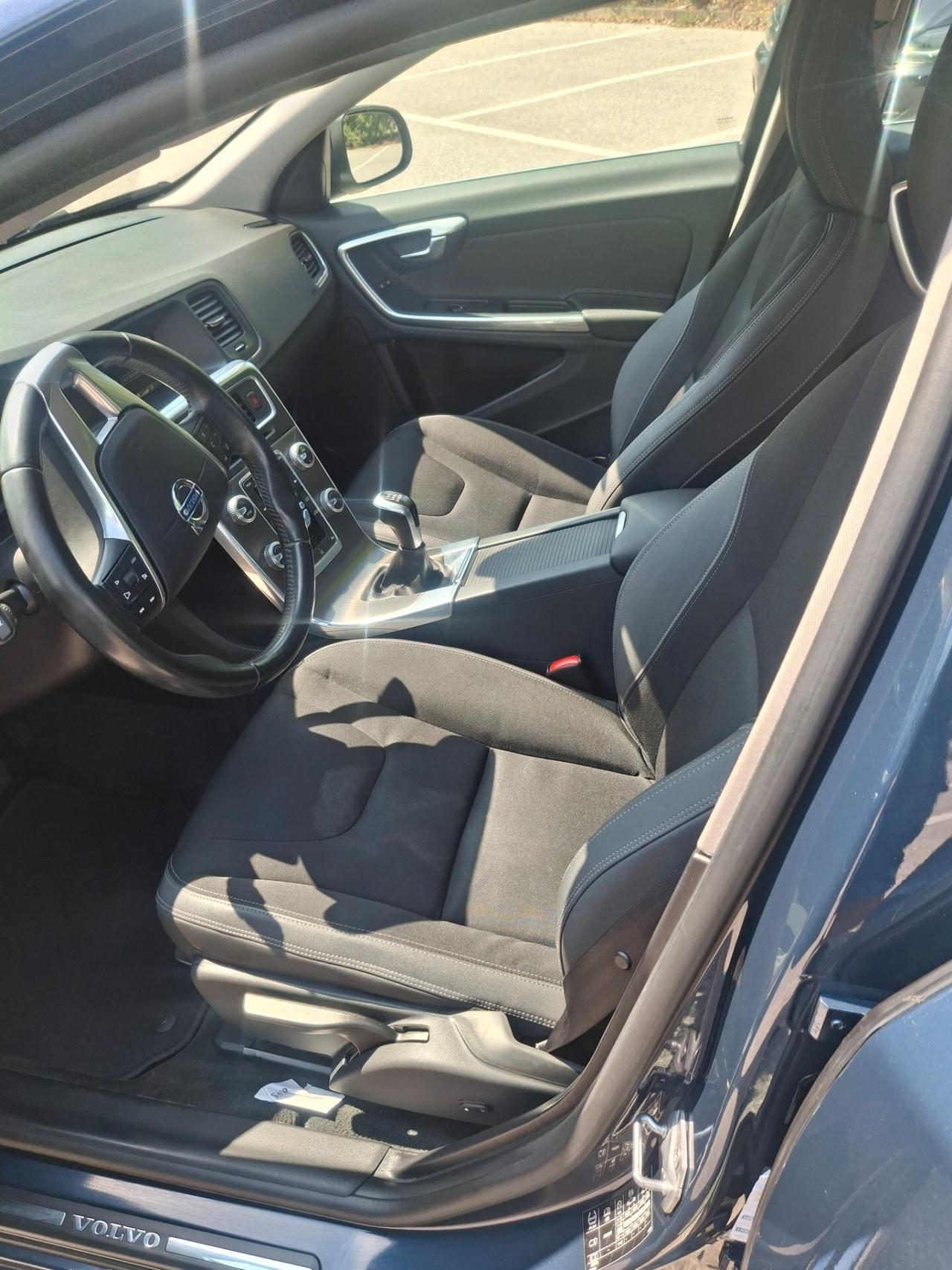 Volvo S60 D4 Geartronic Kinetic