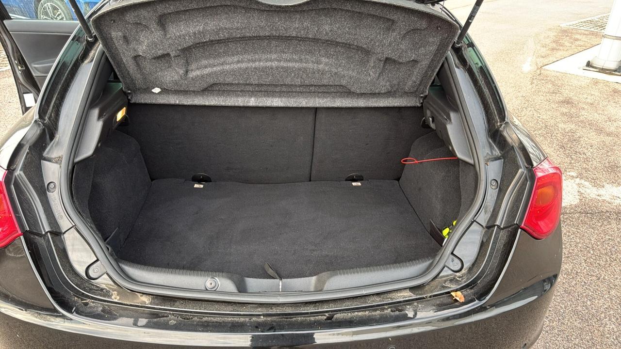 Alfa Romeo Giulietta 1.4 Turbo 120 CV GPL Super