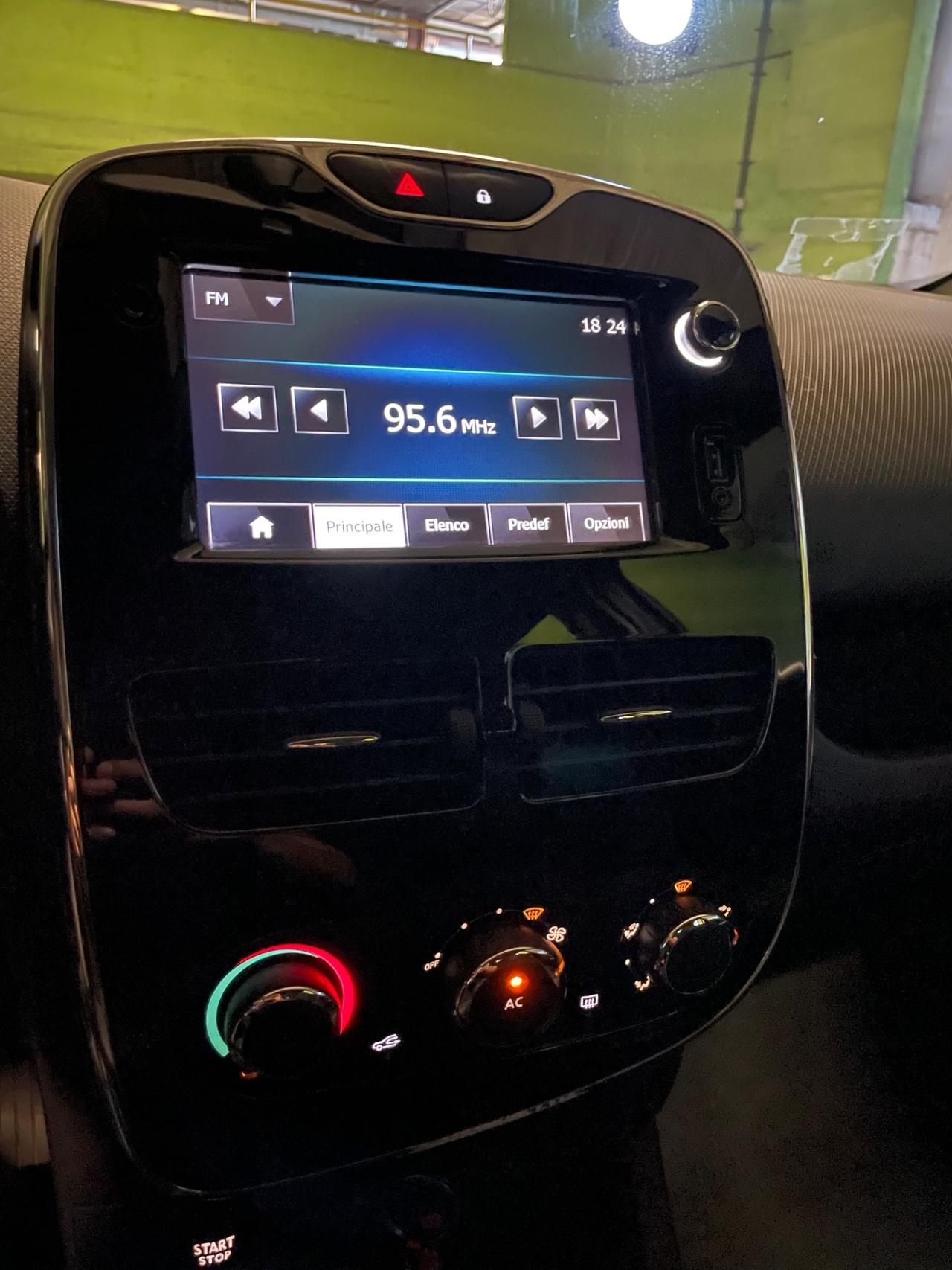 Renault Clio 1.2 Neopatentati Euro 5