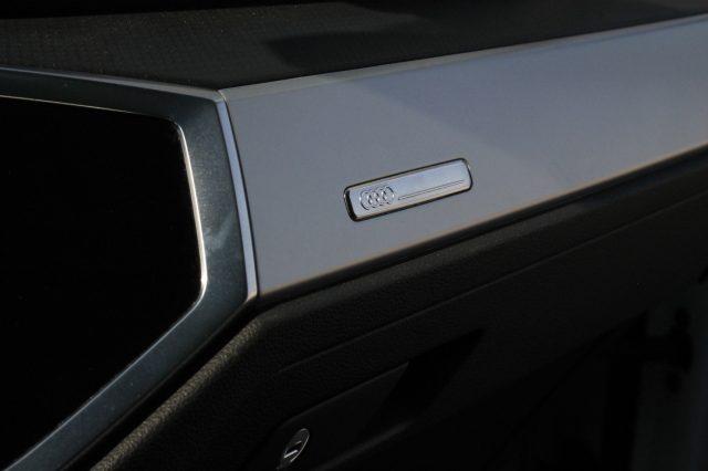 AUDI Q3 35 TFSI S tronic Business Advanced
