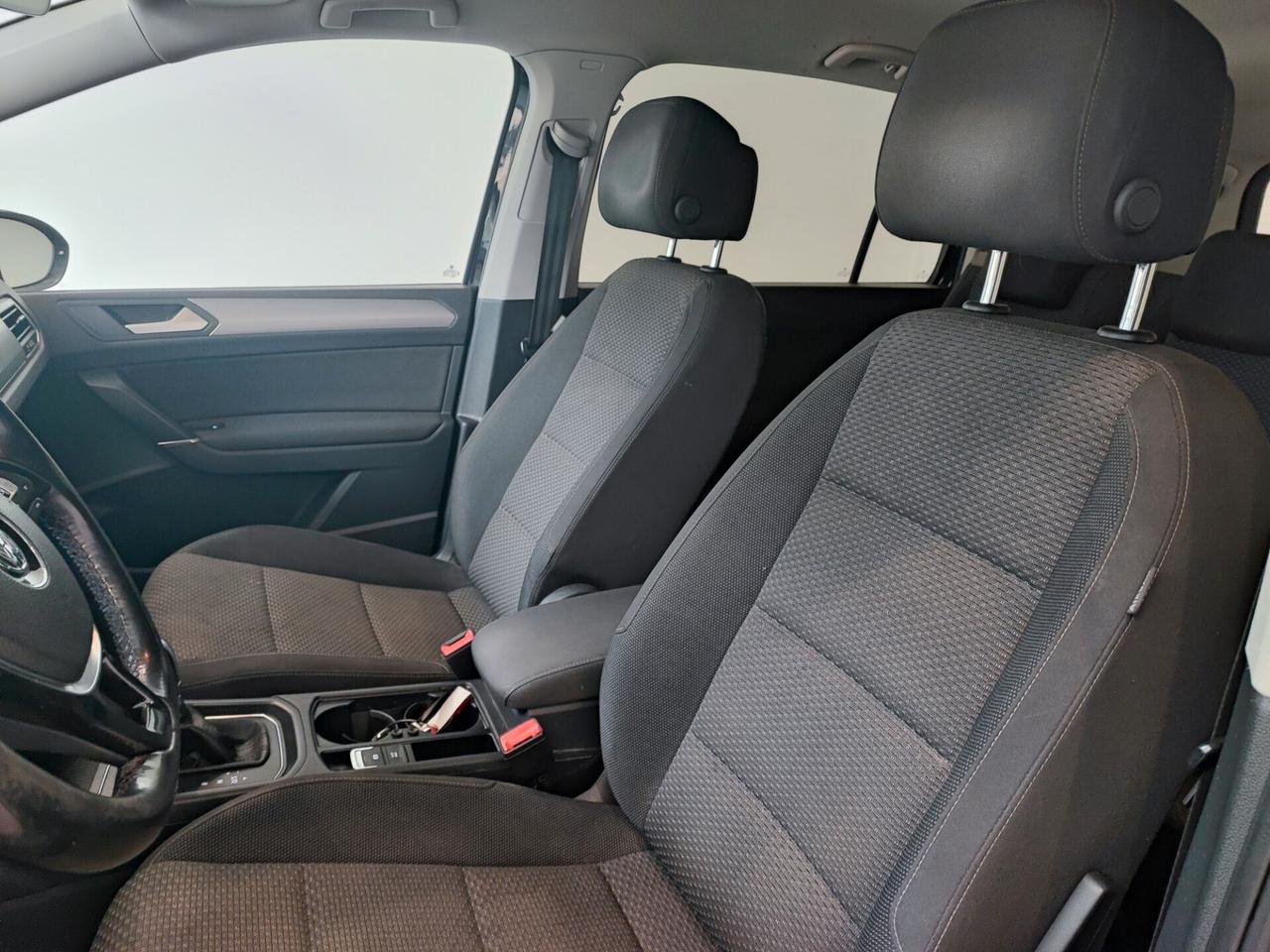 Volkswagen Touran 2.0 TDI SCR DSG 7 POSTI