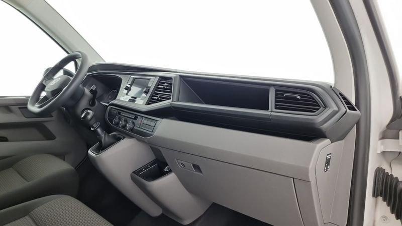 Volkswagen Caravelle 2.0 TDI 110CV PC Trendline 9 posti