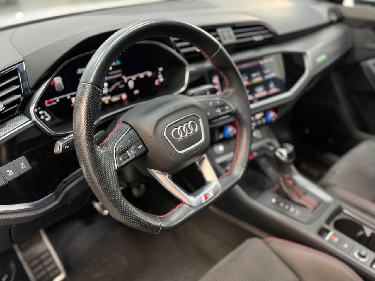 AUDI Q3 SPORTBACK 35 TDI Quattro S-tronic S-line Edition