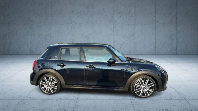 MINI Cooper 1.5 Cooper Yours 5 porte Aut + Tetto