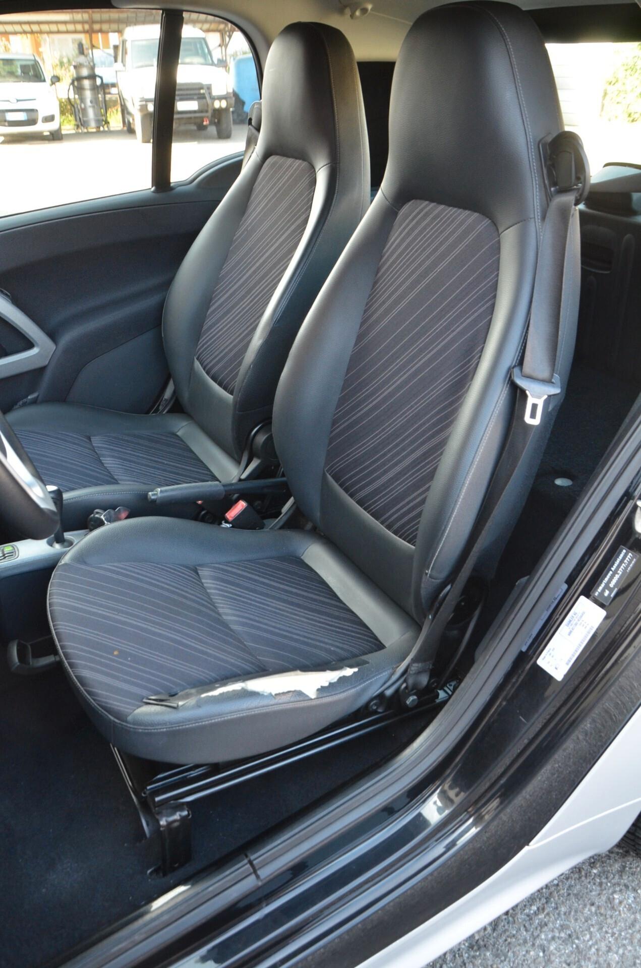 Smart ForTwo 1000 52 kW MHD coupé pulse