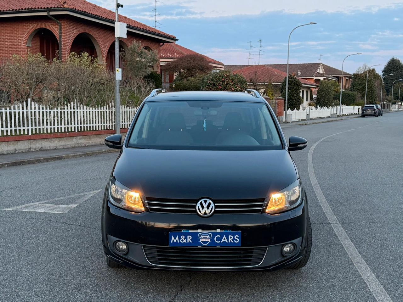 Volkswagen Touran 1.6 TDI DPF HIGHLINE
