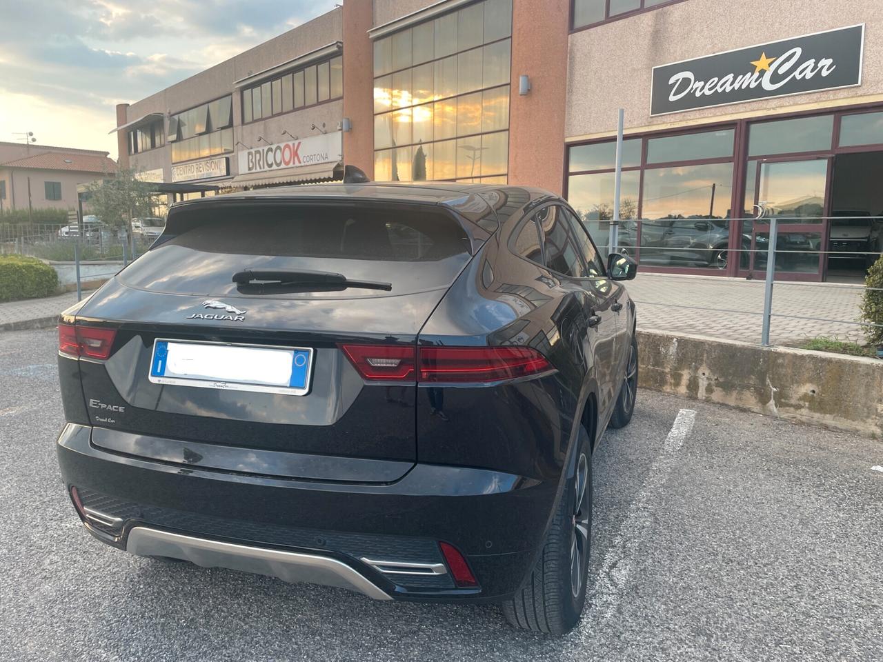 Jaguar E-Pace 2.0D I4 163 CV R-Dynamic