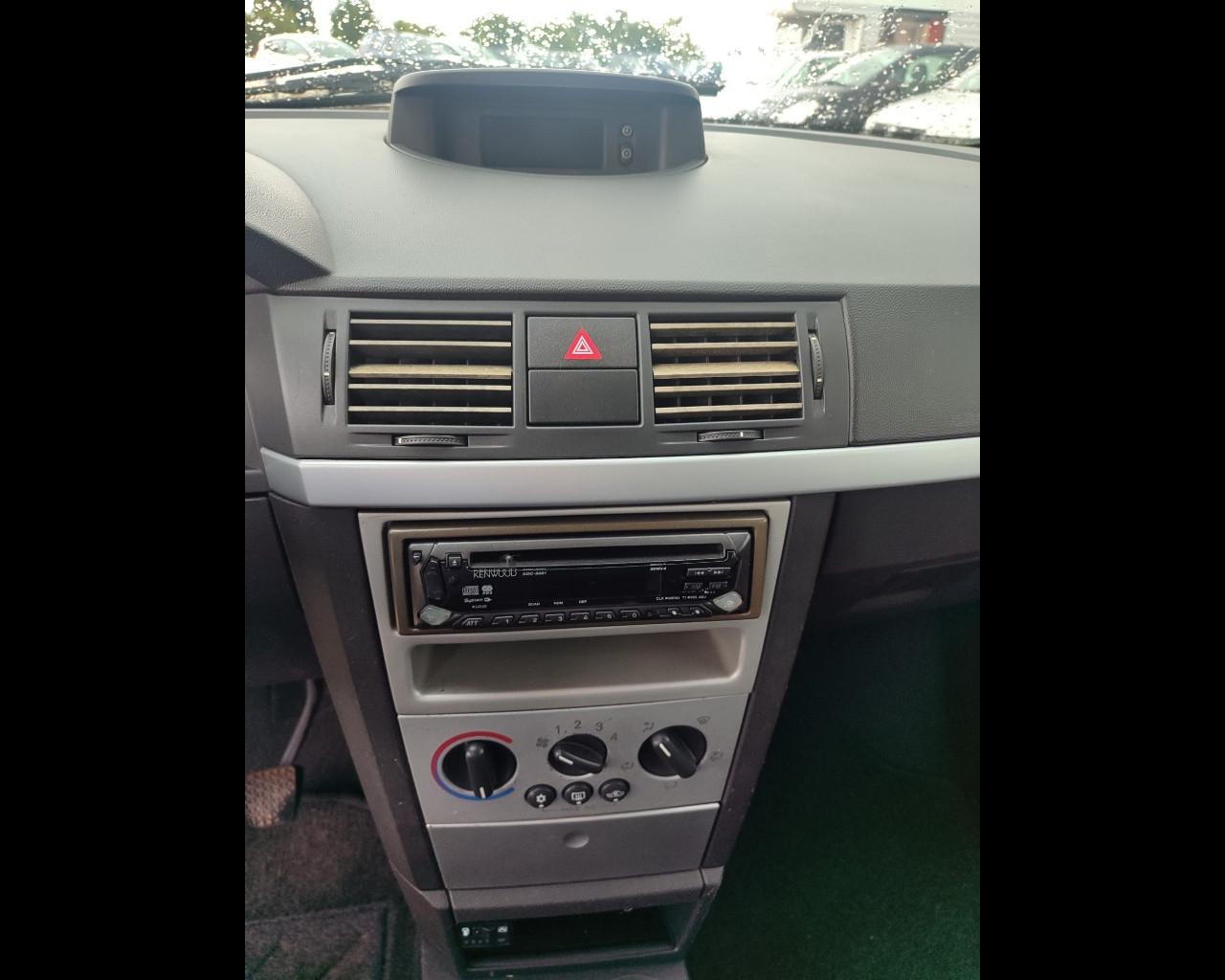 OPEL Meriva 1ª serie - Meriva 1.6 16V Club