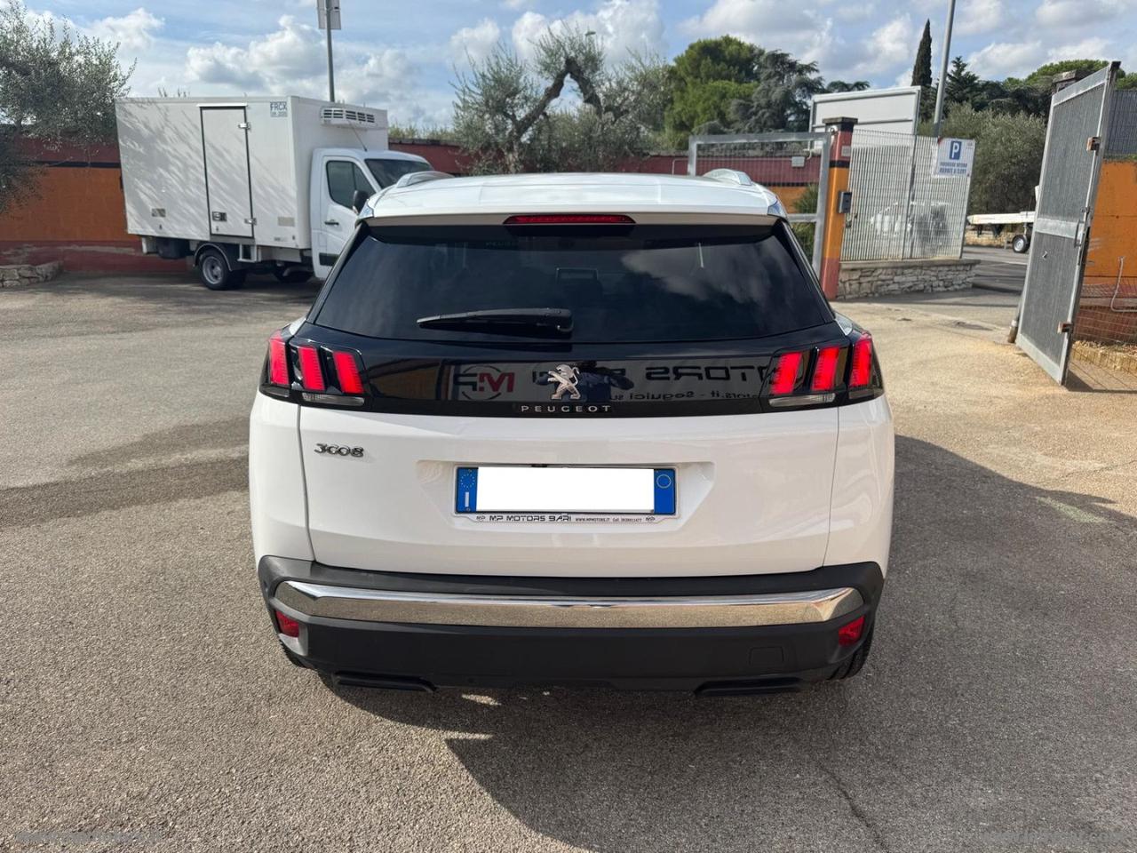 PEUGEOT 3008 ALLURE 1.6 BLUEHDI 120CV