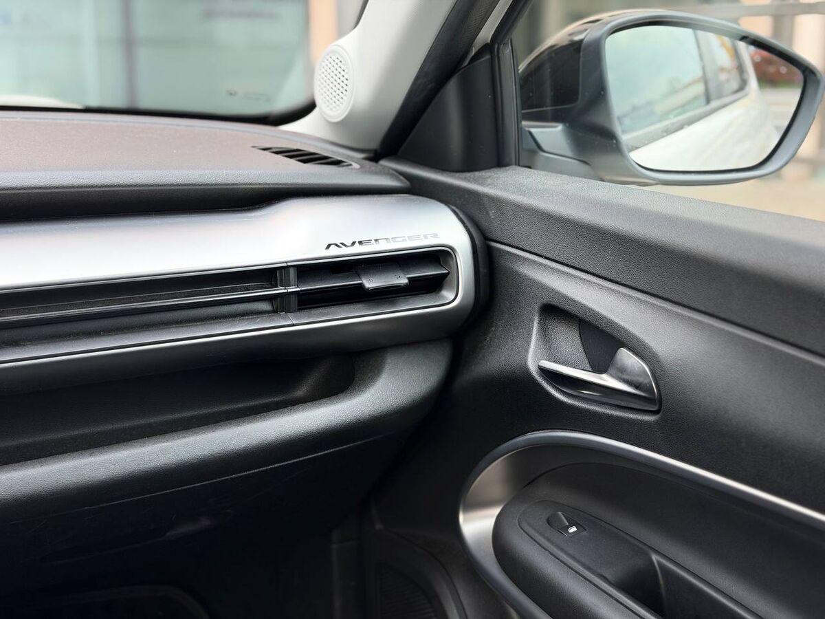 Jeep Avenger 1.2 t. Longitude fwd 100cv