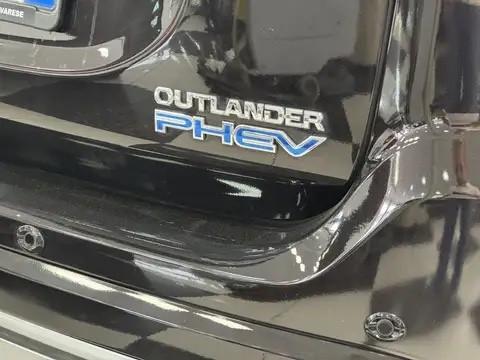 Mitsubishi Outlander 2.4 MIVEC 4WD PHEV Instyle SDA