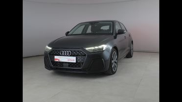 AUDI A1 II 2019 Sportback - A1 Sportback 30 1.0 tfsi Admired 116c