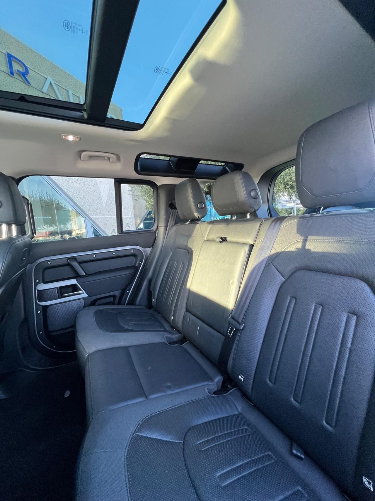 Land Rover Defender 2.0d SE awd Anticipo €11.900 noleggio noscoring