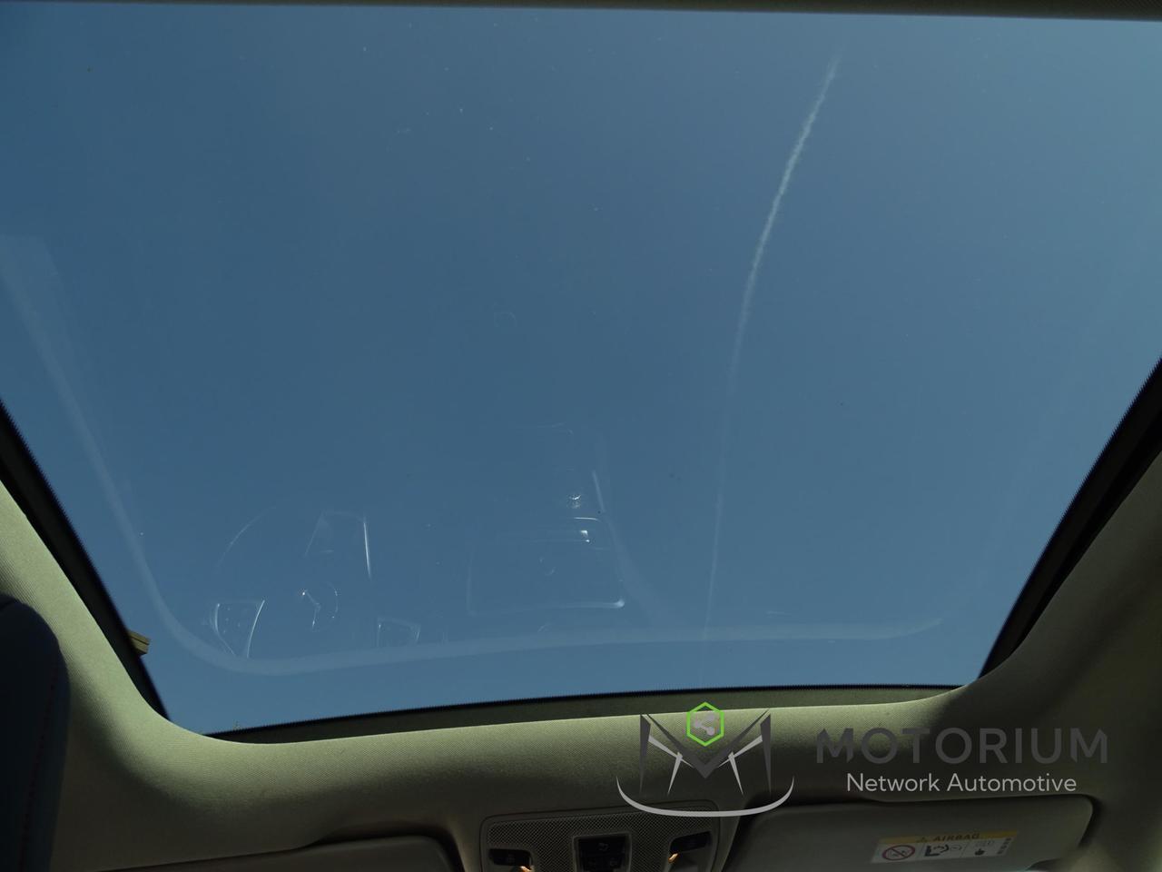 Mercedes-Benz CLA 200 Premium 156 CV CAMBIO AUTOMATICO